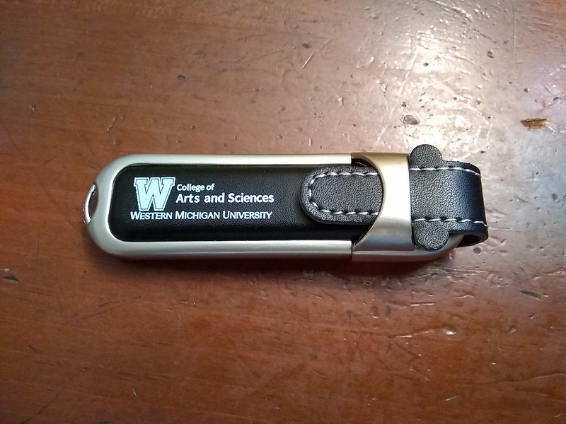 Thumbdrive